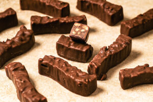 Piemonte staafjes – Belgische melkchocolade met hazelnoten